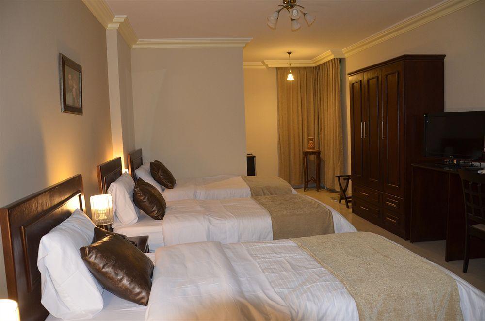 Saint John Hotel Madaba Eksteriør bilde