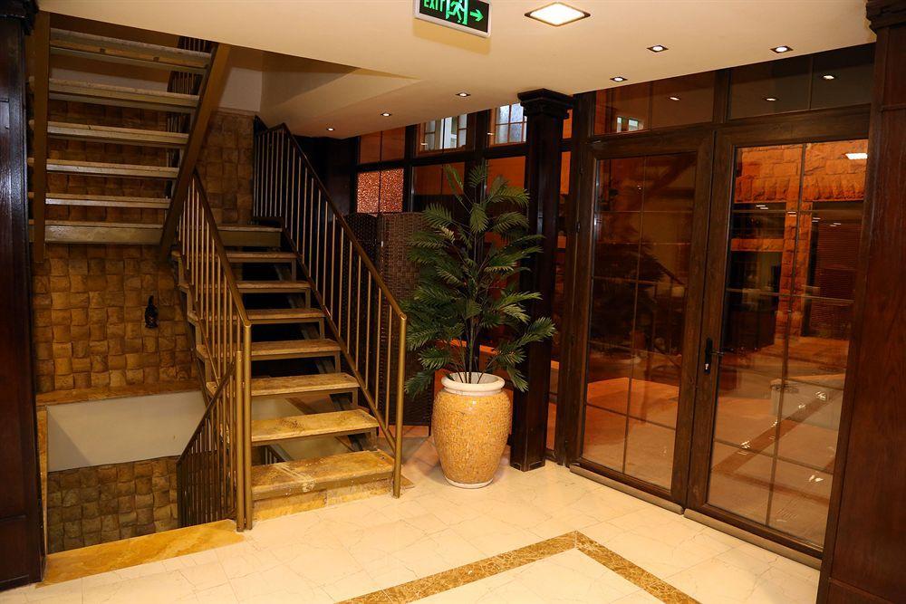 Saint John Hotel Madaba Eksteriør bilde