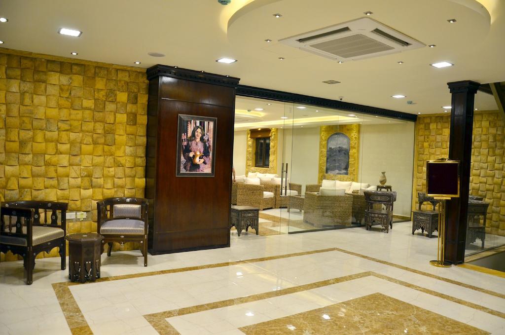 Saint John Hotel Madaba Eksteriør bilde