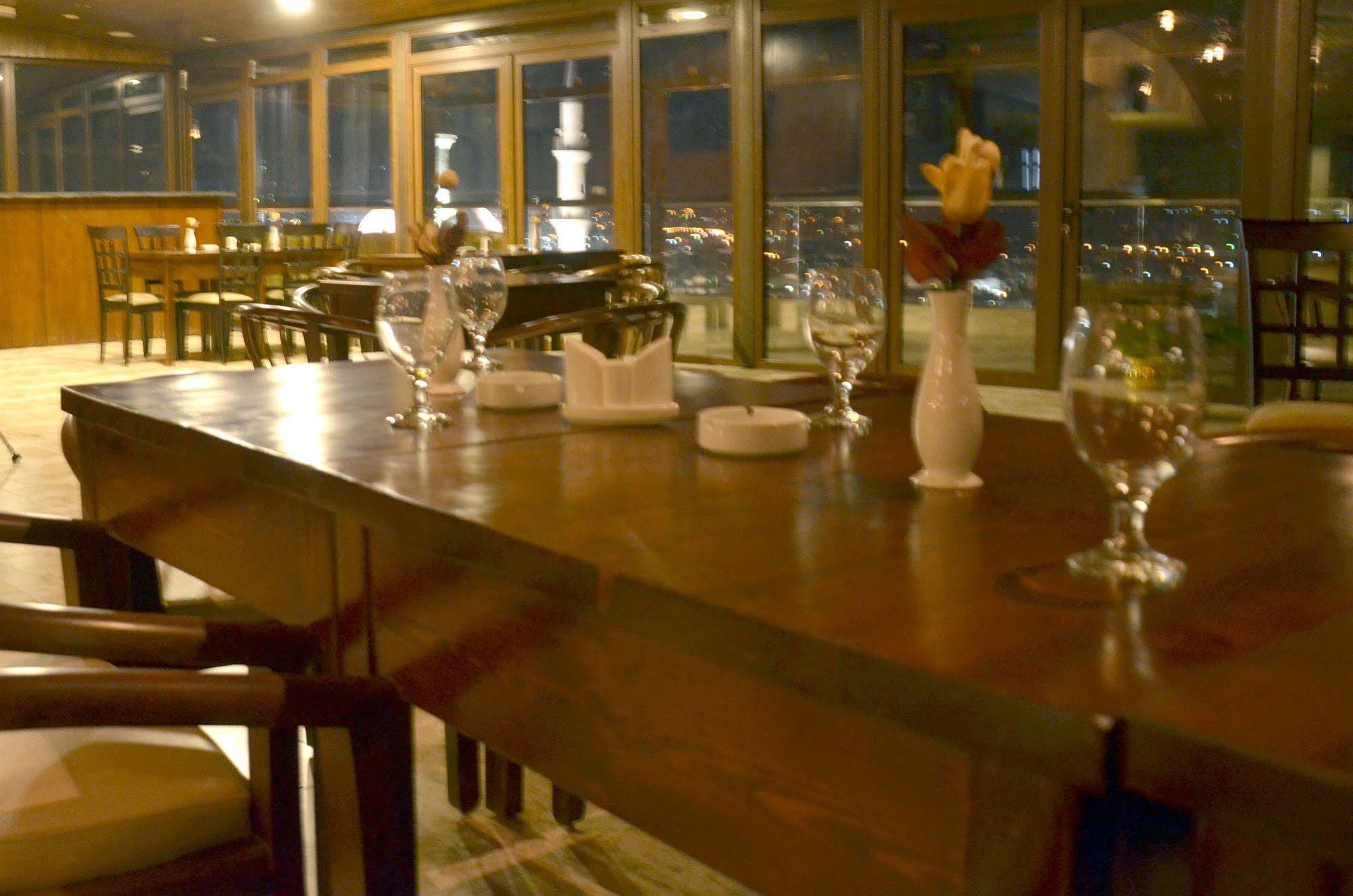 Saint John Hotel Madaba Eksteriør bilde