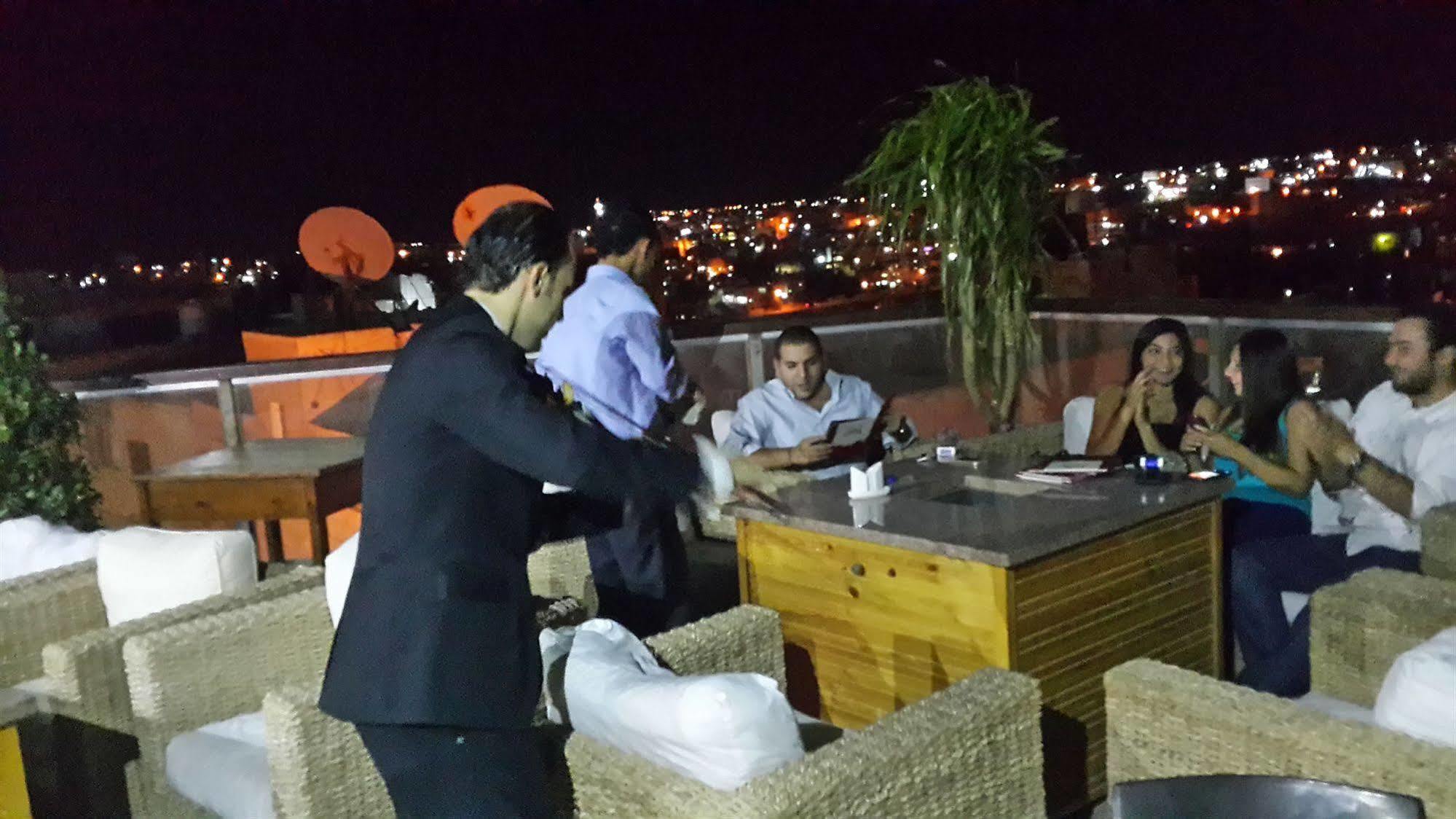 Saint John Hotel Madaba Eksteriør bilde